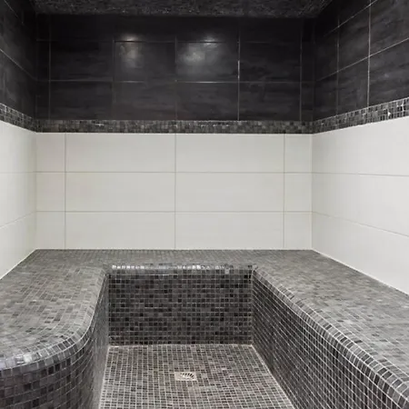 4 In The Heart Of St-martin With Swimming Pool And Parking