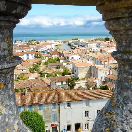 Holiday home 4 In The Heart Of St-martin With Swimming Pool And Parking Saint-Martin-de-Re